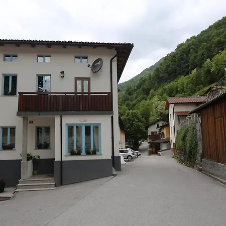 Nyaraló Hisa Nad Reko Baca